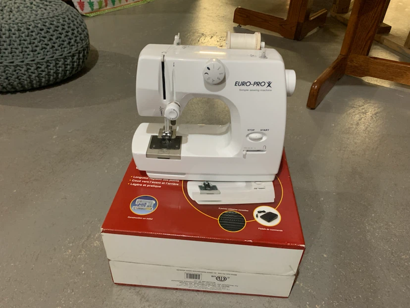EURO-PRO X Mini Sewing Machine - photo 5
