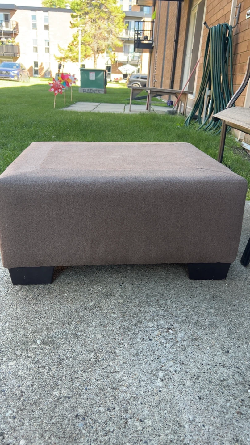 Square Upholstered Ottoman