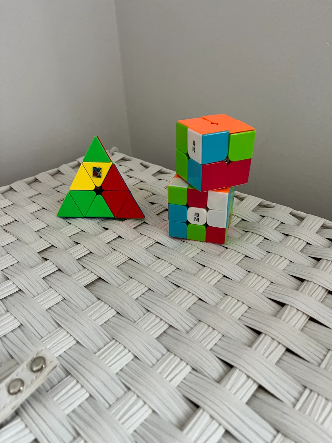 3x3, 2x2 and pyramid Rubiks cubes ( 3 cubes included)