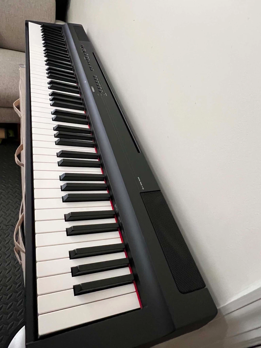 Yamaha Digital Piano - photo 2