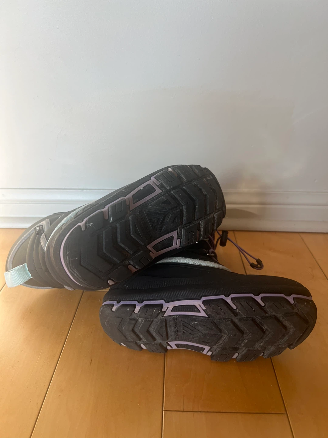 Kids Black Snow Boots - Size US 2 / EUR 33.5 kids - photo 2