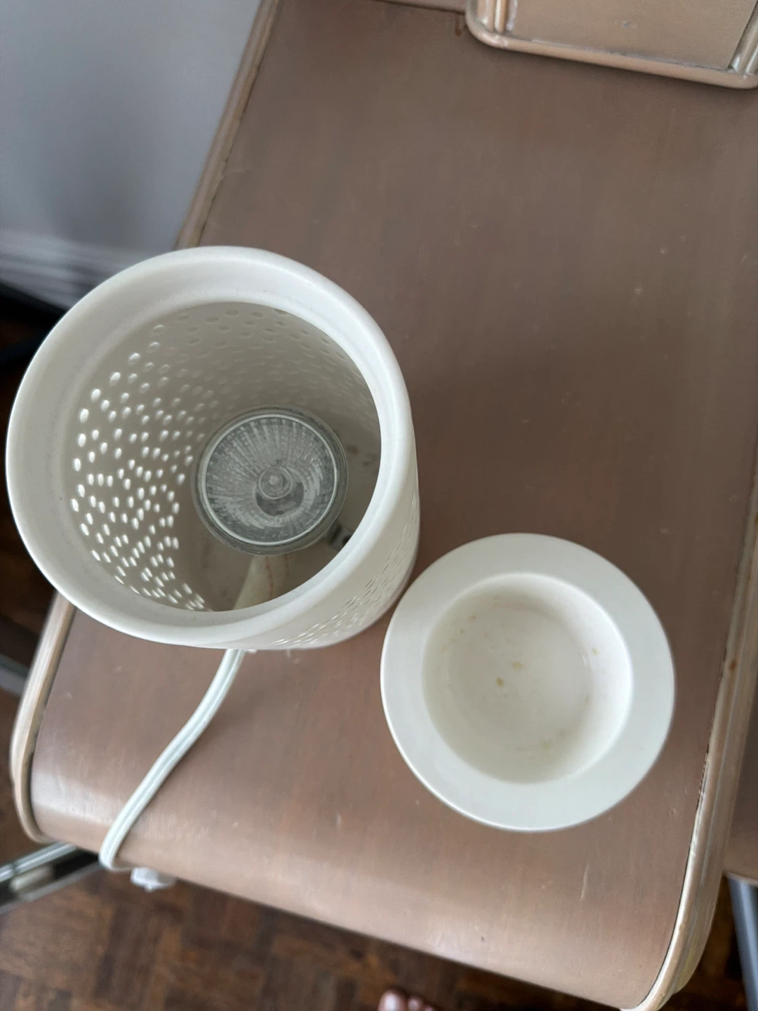 White Ceramic Wax Melter/Warmer