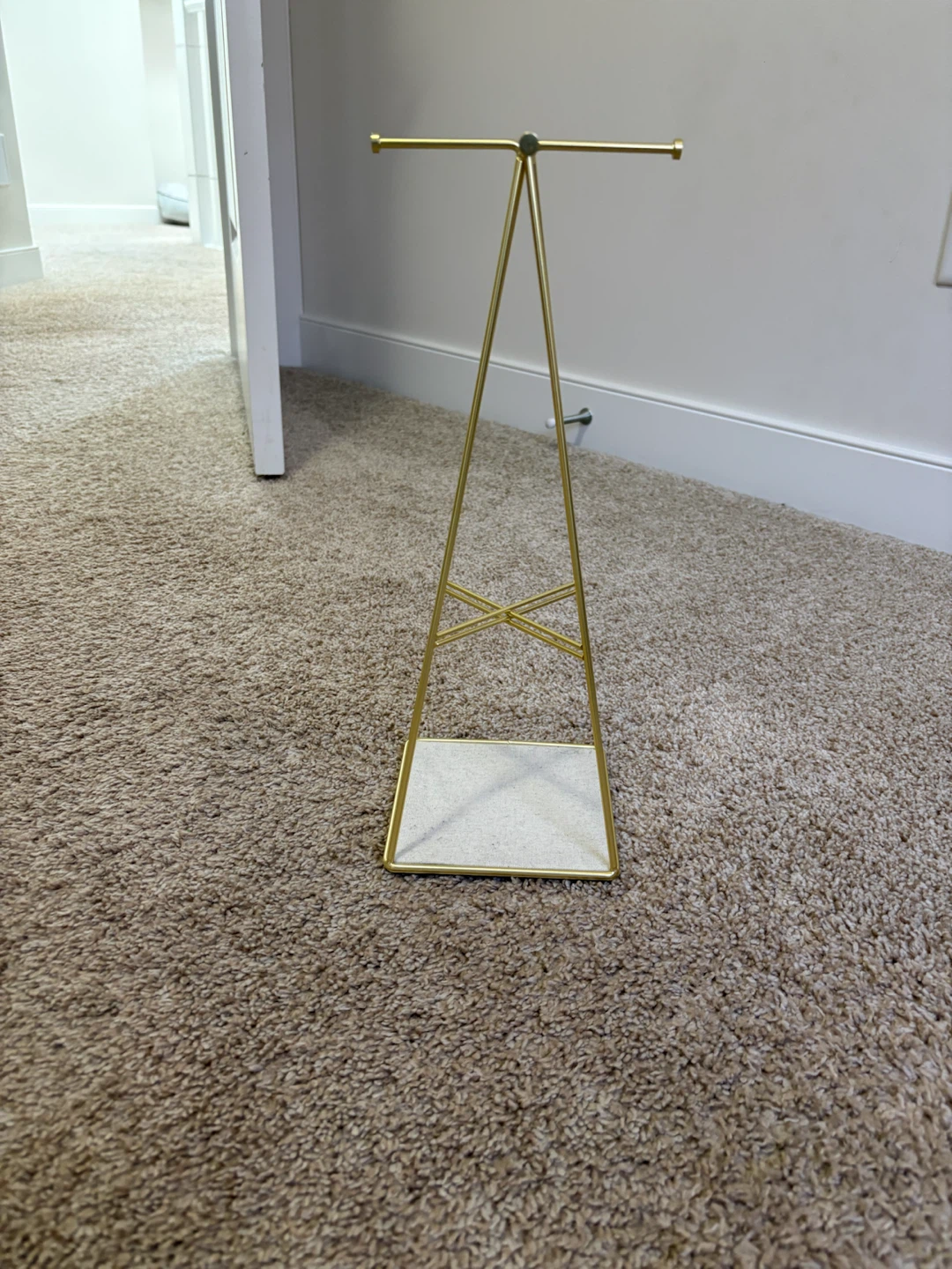 Umbra Jewelry Holder