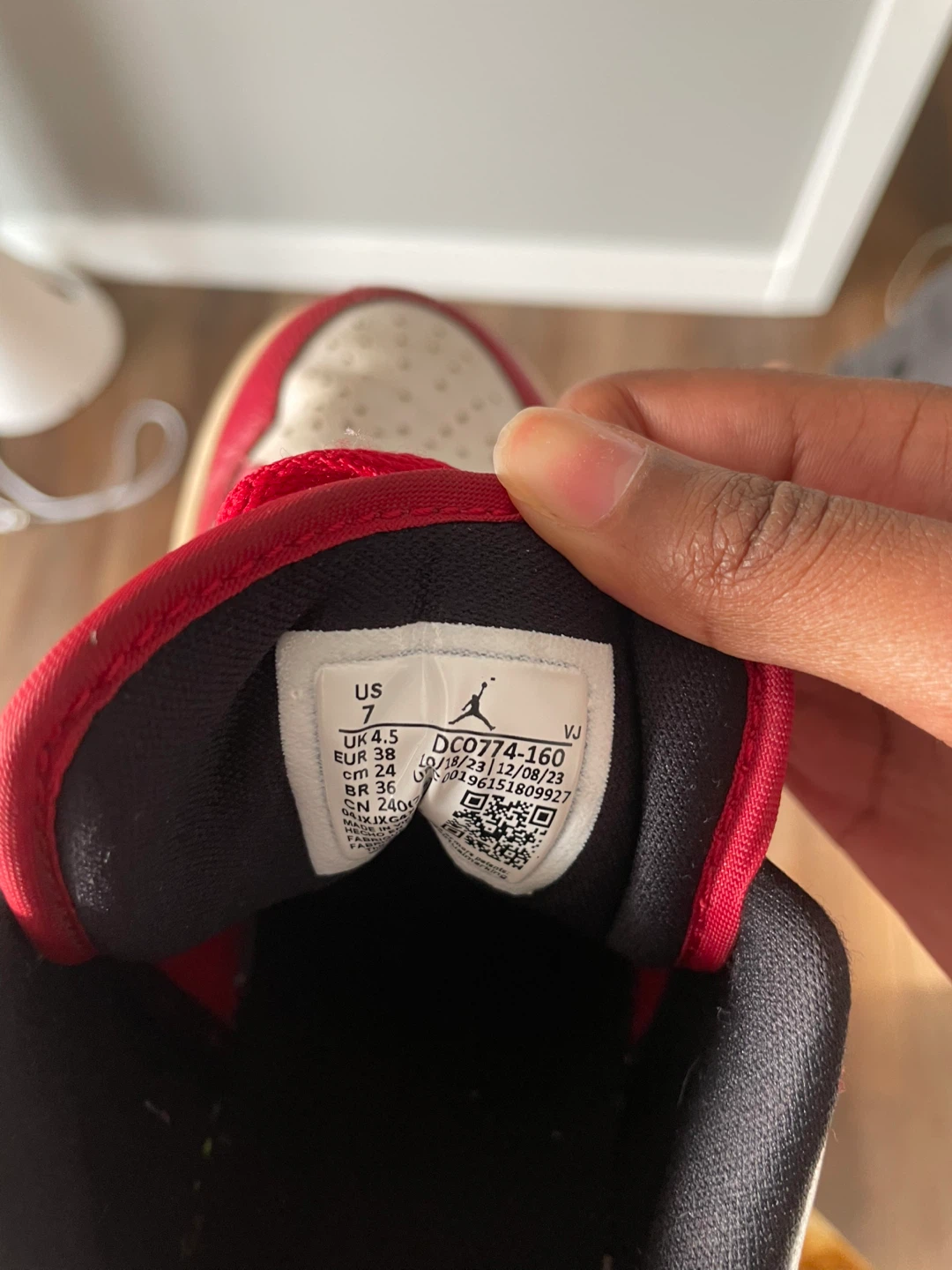 air jordan 1s - photo 2