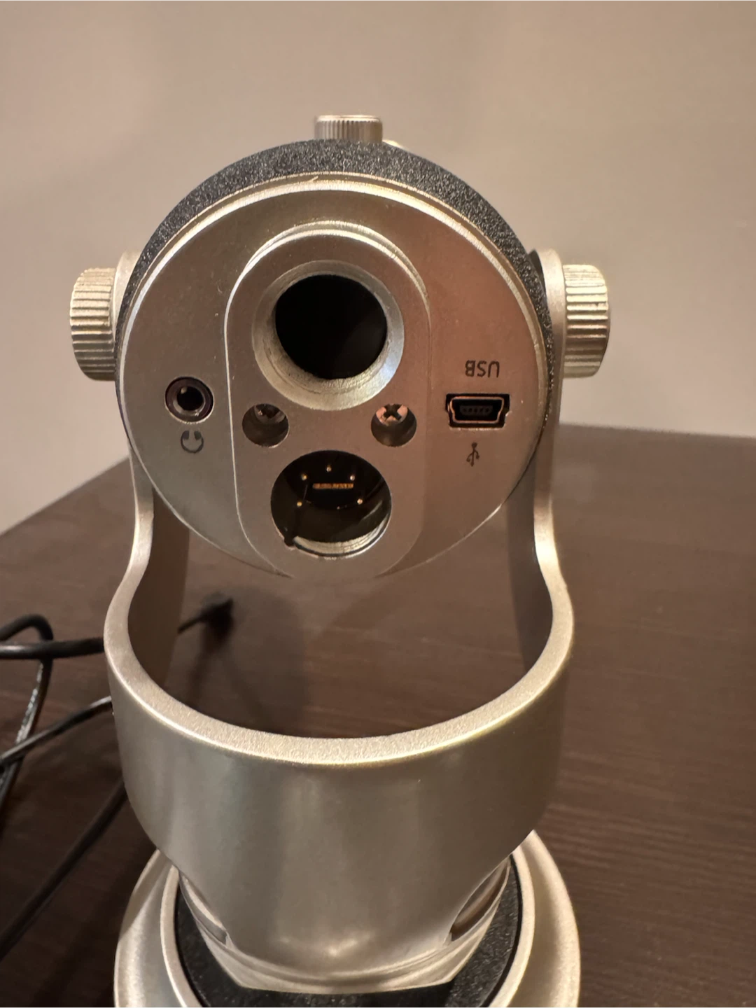 Blue Yeti Pro USB & XLR Microphone - photo 4