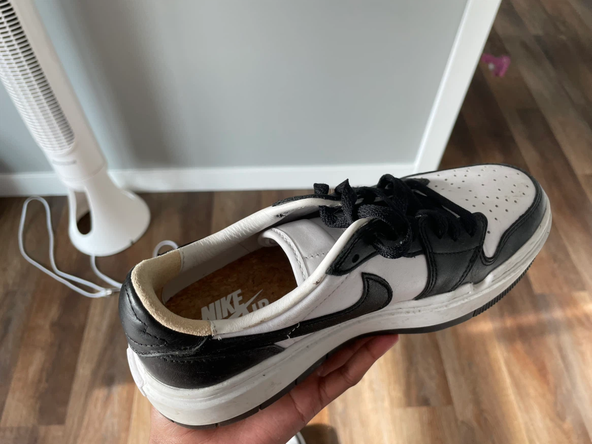 jordan 1’s - photo 2