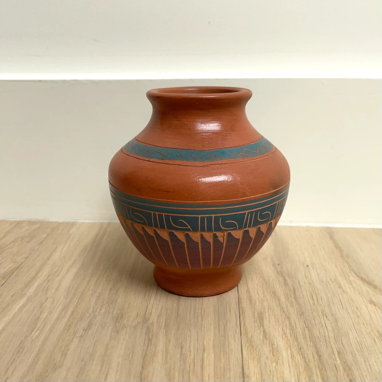 Vintage Southwestern Pueblo Style Terracotta Pottery Vase