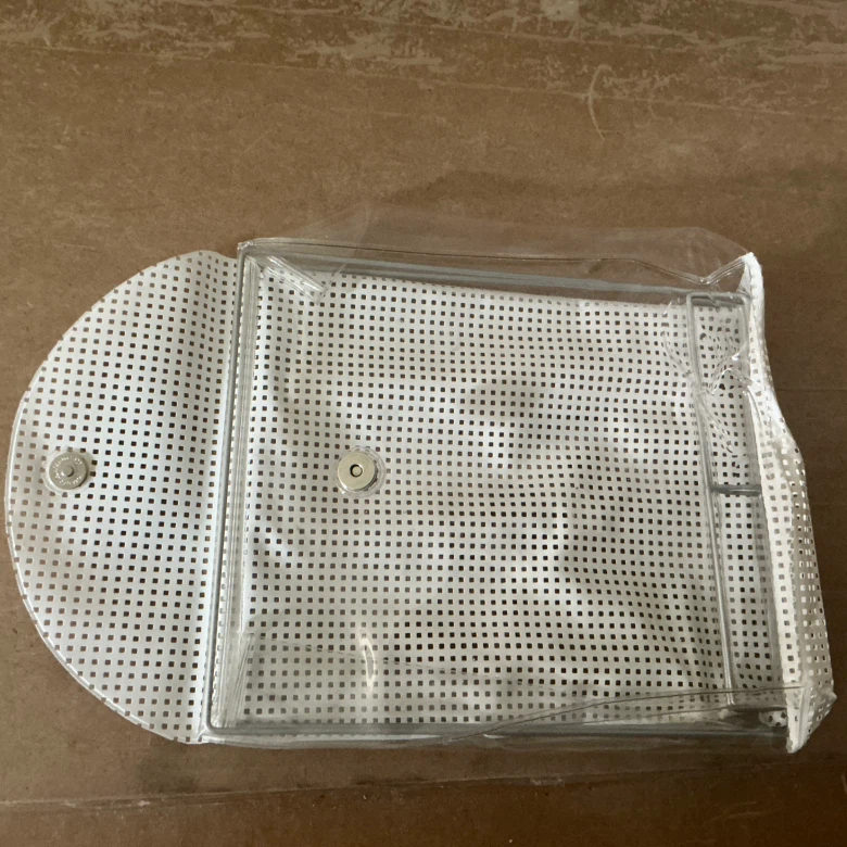 Clear and White Mesh Pouch - photo 5