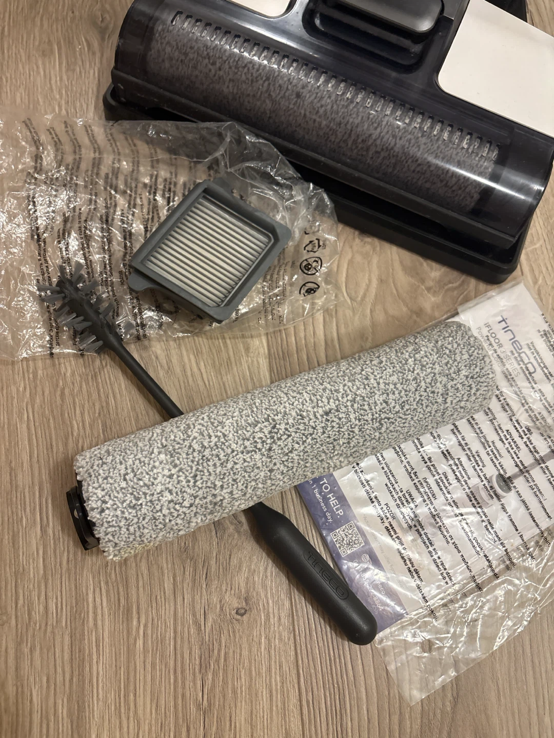 Tineco Floor One S5 Smart Wet Dry Vacuum - photo 2