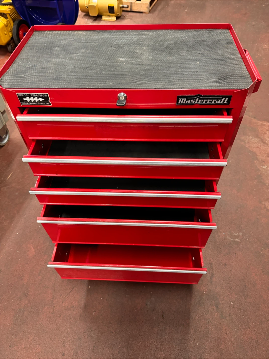 Mastercraft Rolling Tool Cabinet - Red