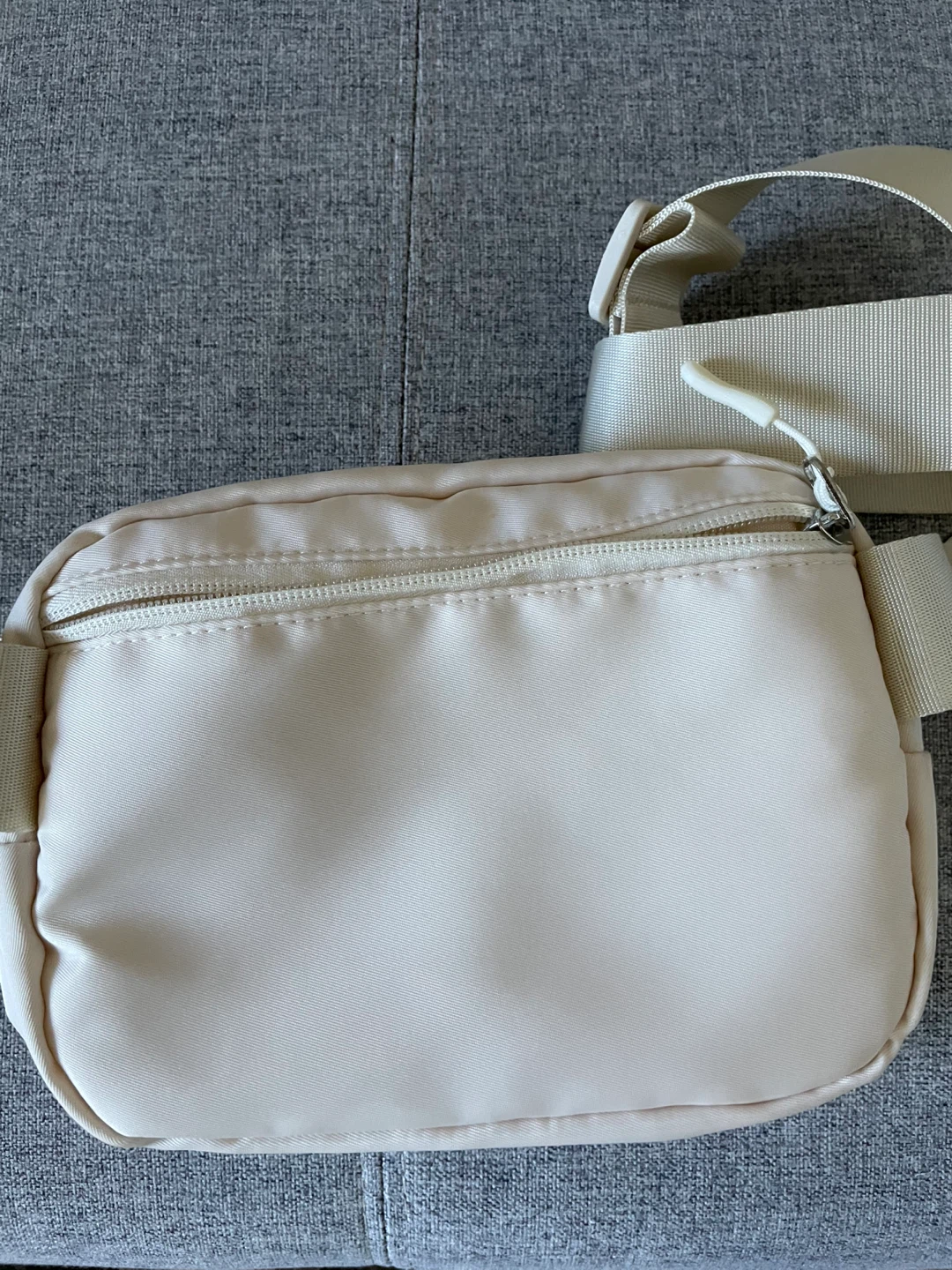 Belt bag with Tim Hortons Logo - photo 2