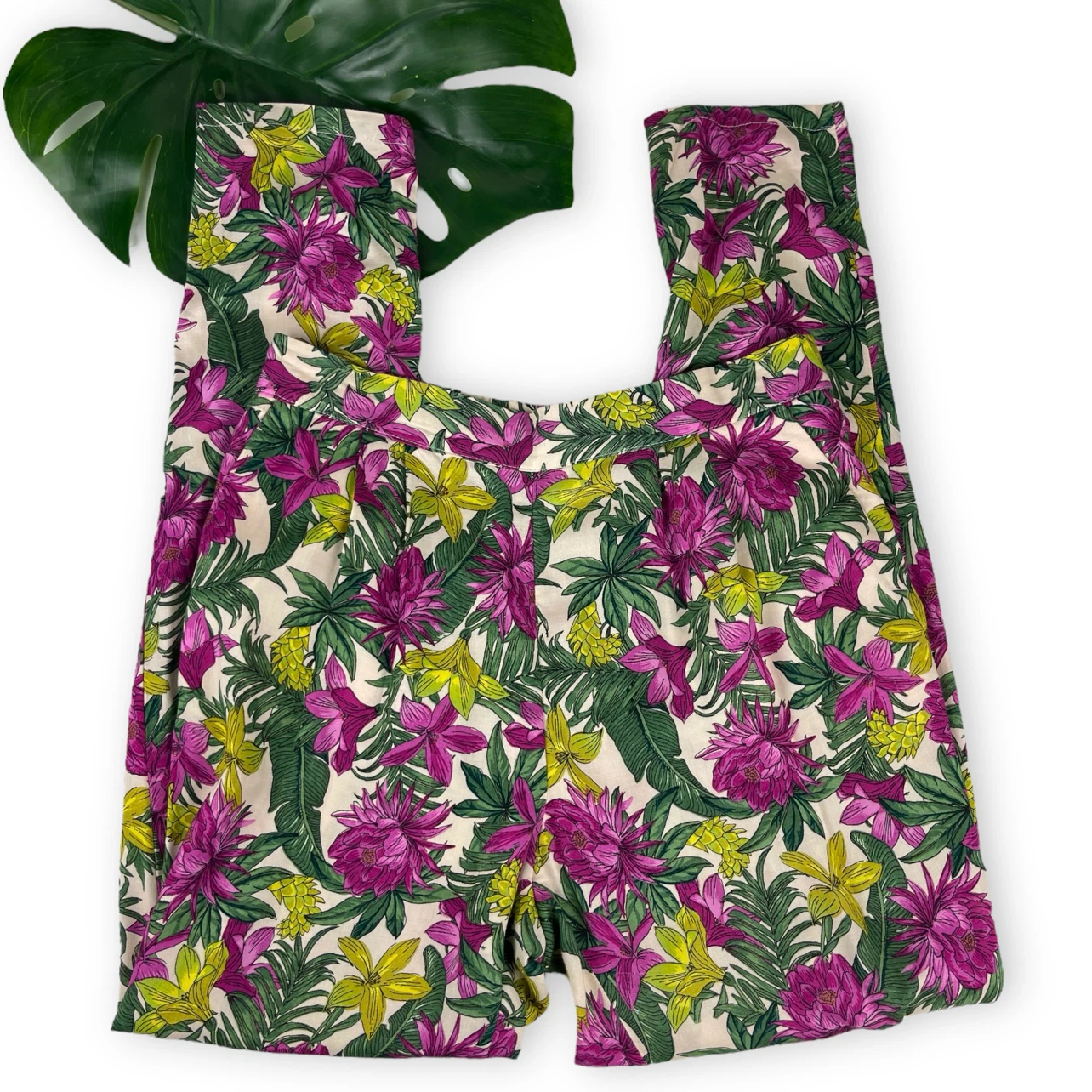 H&M High Waisted Tropical Floral Print Woven Pants - photo 5