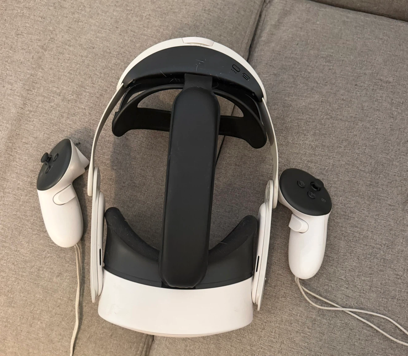 Oculus quest 3s - photo 2