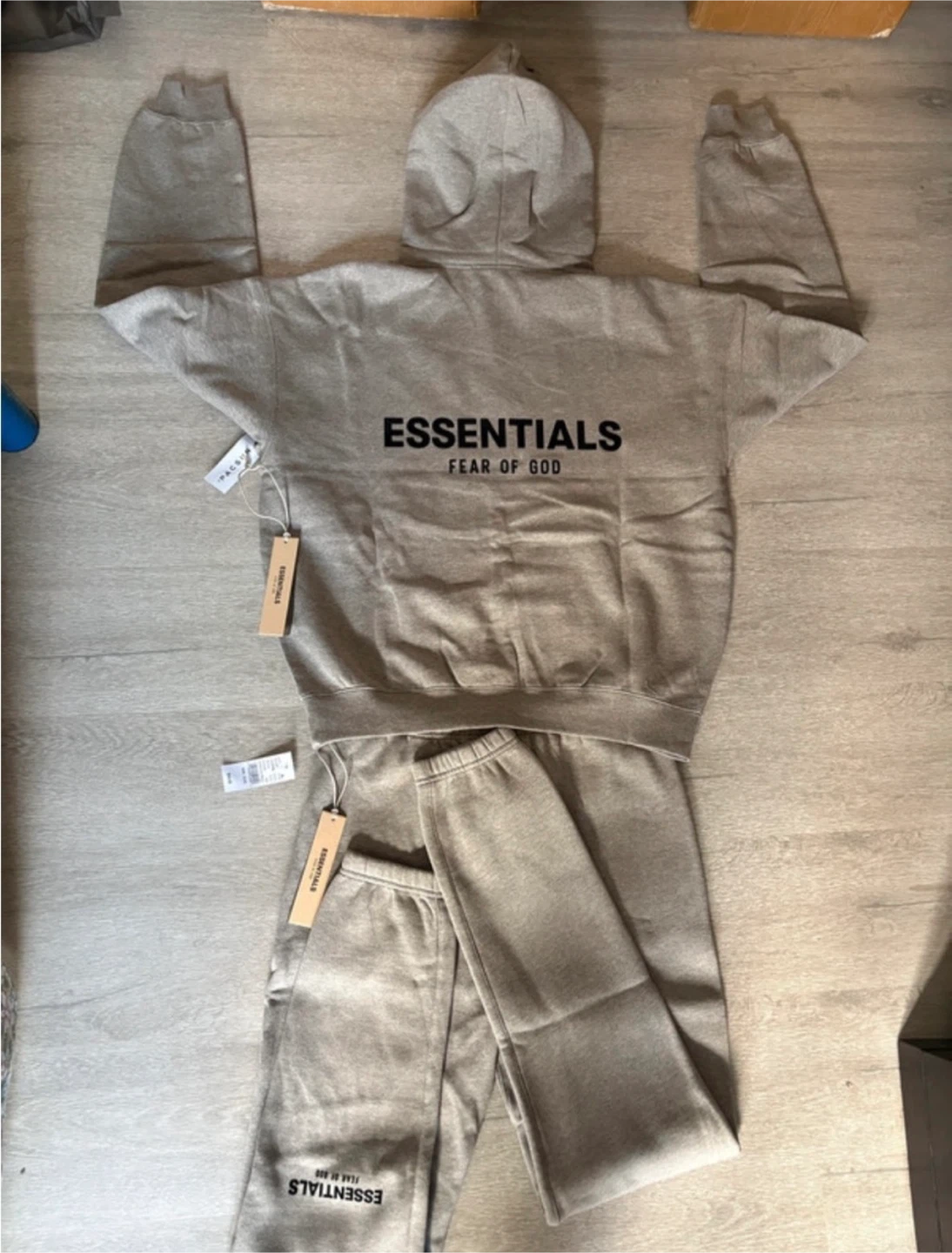 ESSENTIALS Fear of God Grey Hoodie and Sweatpants Set - photo 2