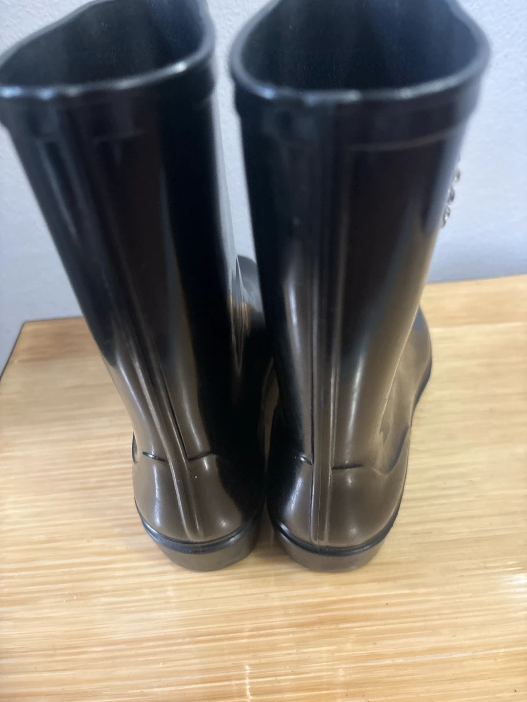 Rain Boots with Rhinestone Heart - photo 2