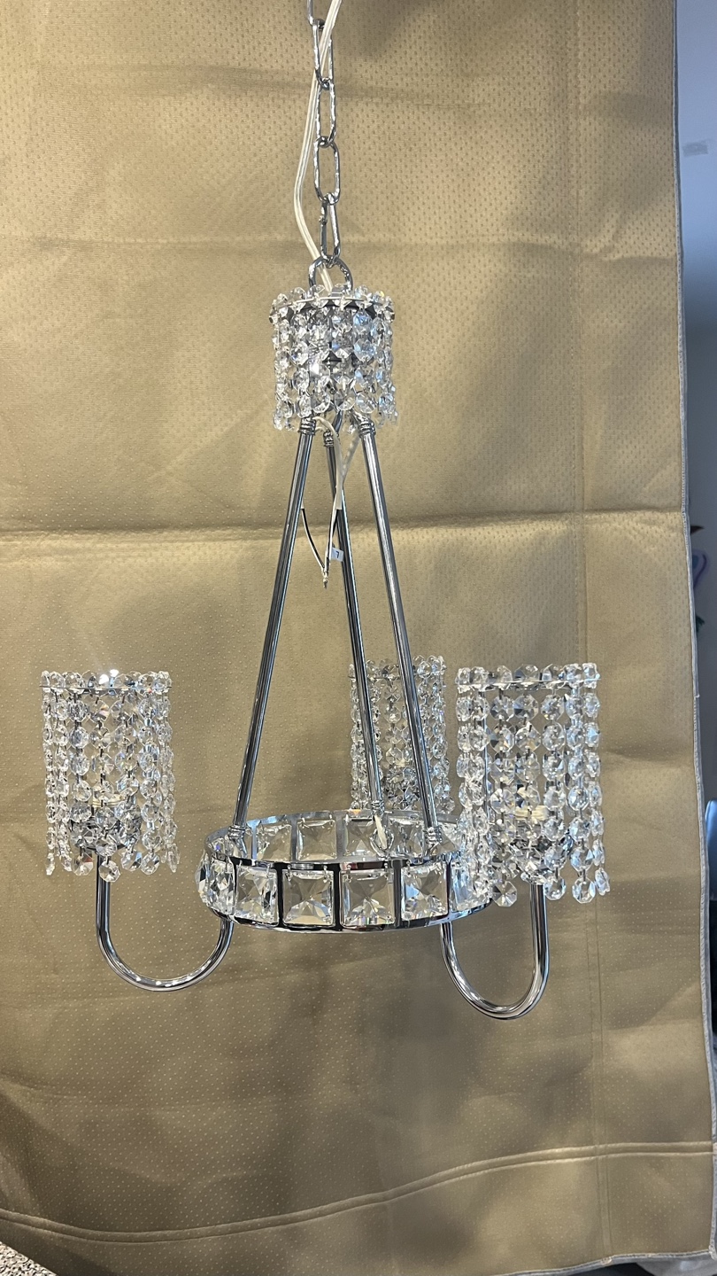 Crystal Chandelier very beautiful - photo 3