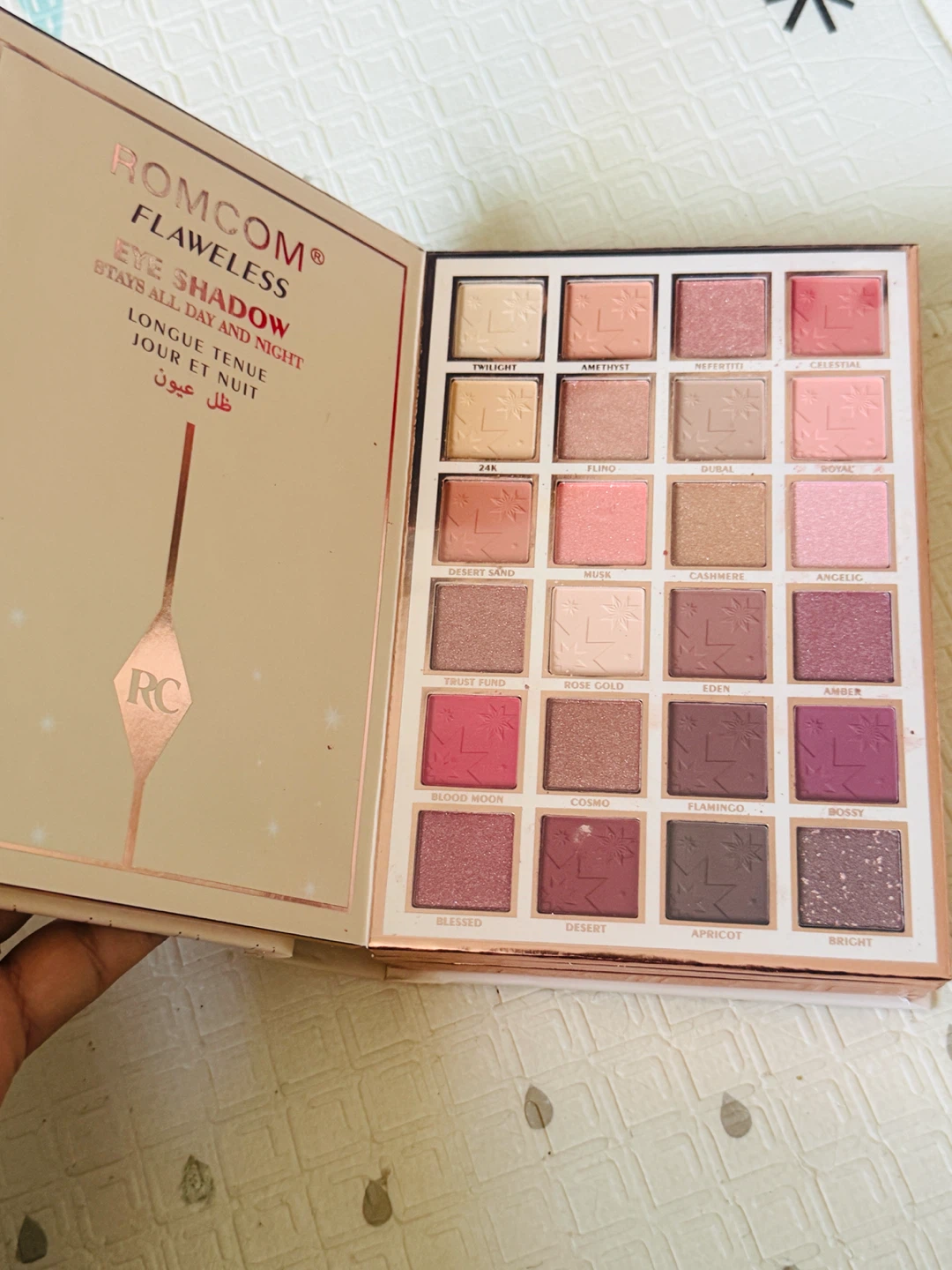 ROMCOM Flawless Eyeshadow & Blusher Palette - photo 3