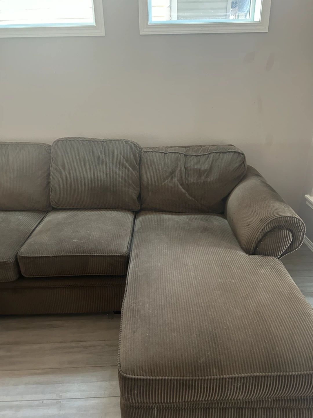 XL chocolate brown corduroy sectional - photo 2