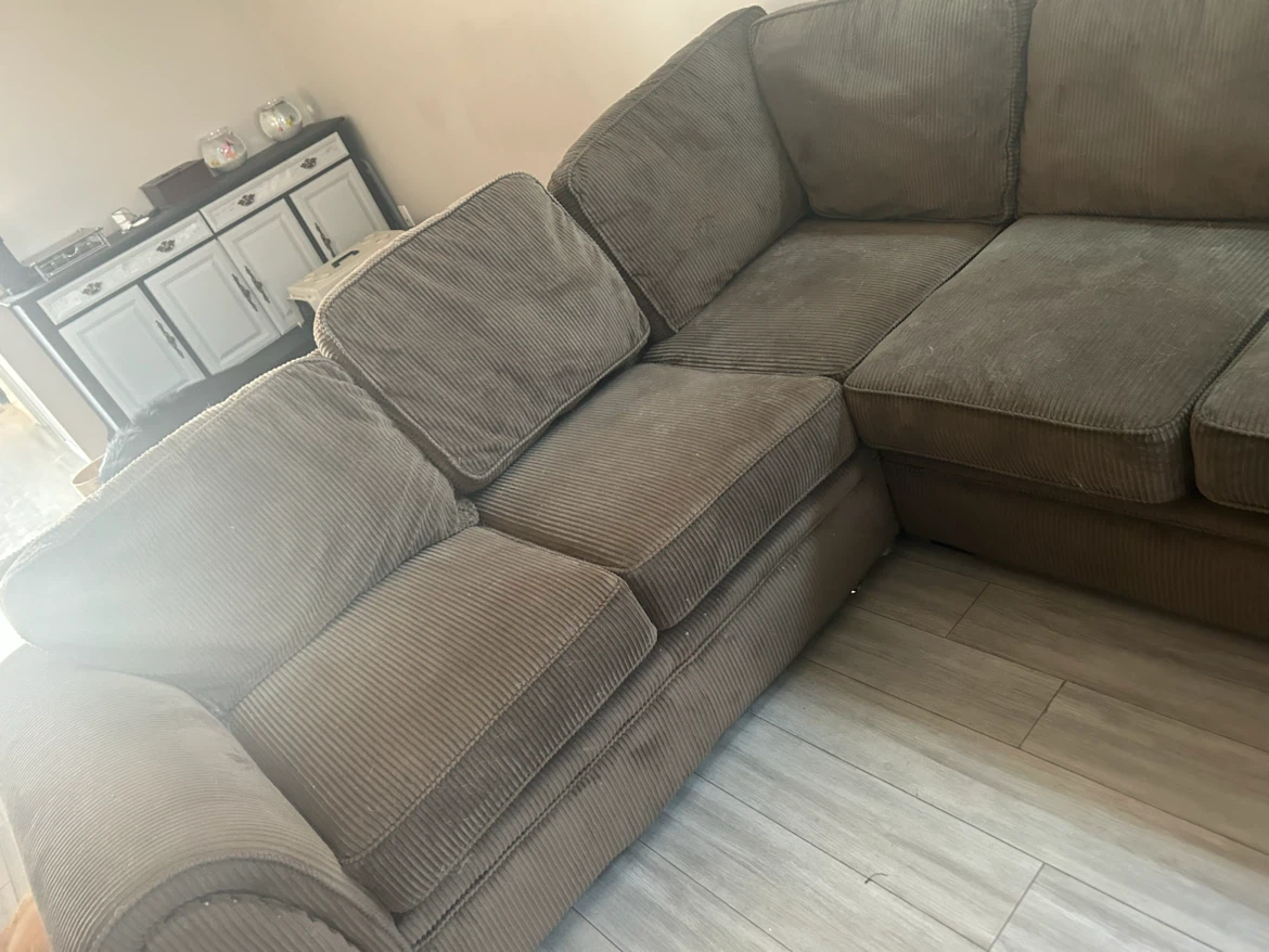 XL chocolate brown corduroy sectional - photo 4