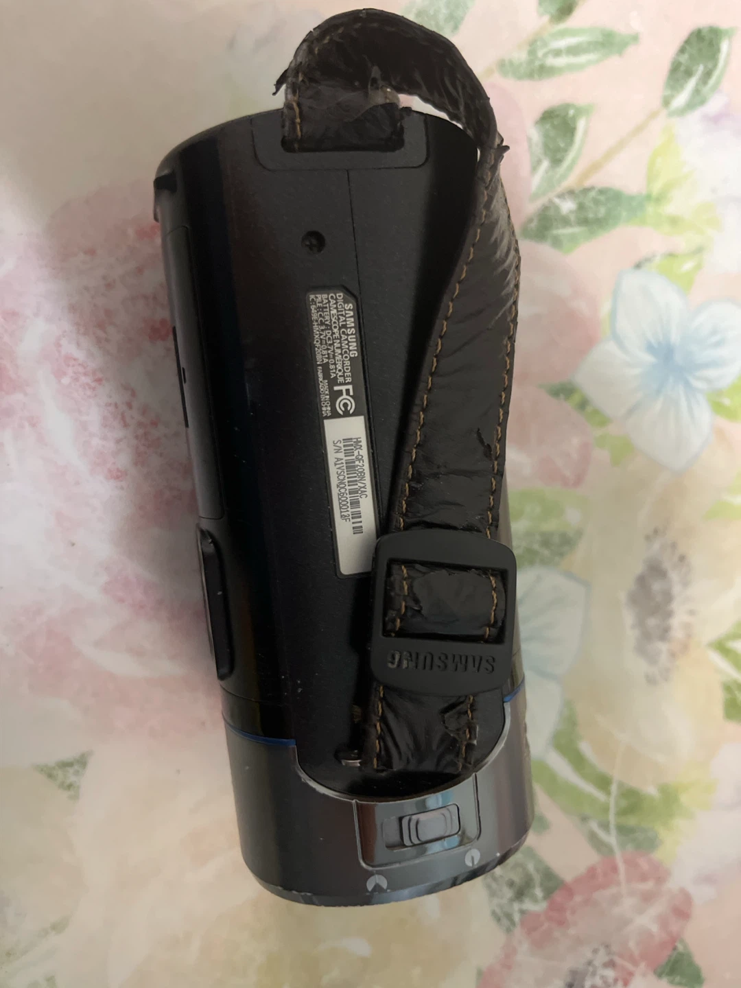 Samsung Full HD Camcorder with 40x Digital Zoom - photo 3