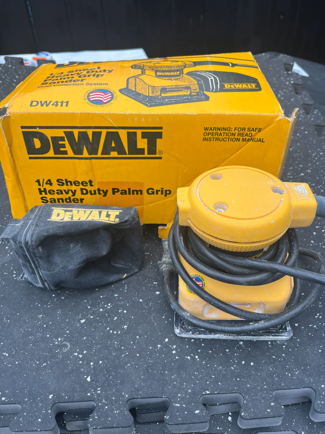 DEWALT DW411 1/4 Sheet Heavy Duty Palm Grip Sander