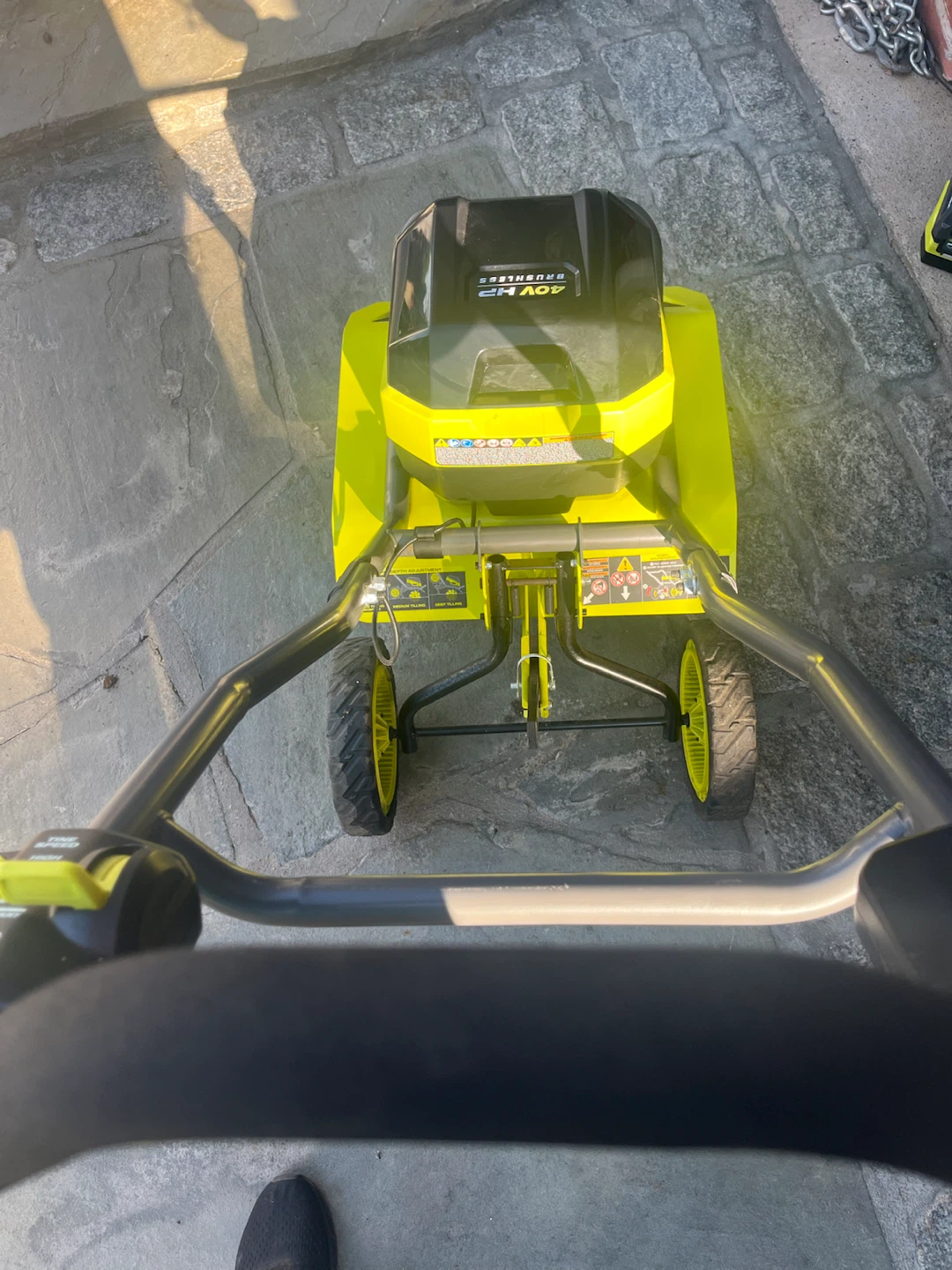 Ryobi 40V HP Brushless 16" Tiller - photo 3
