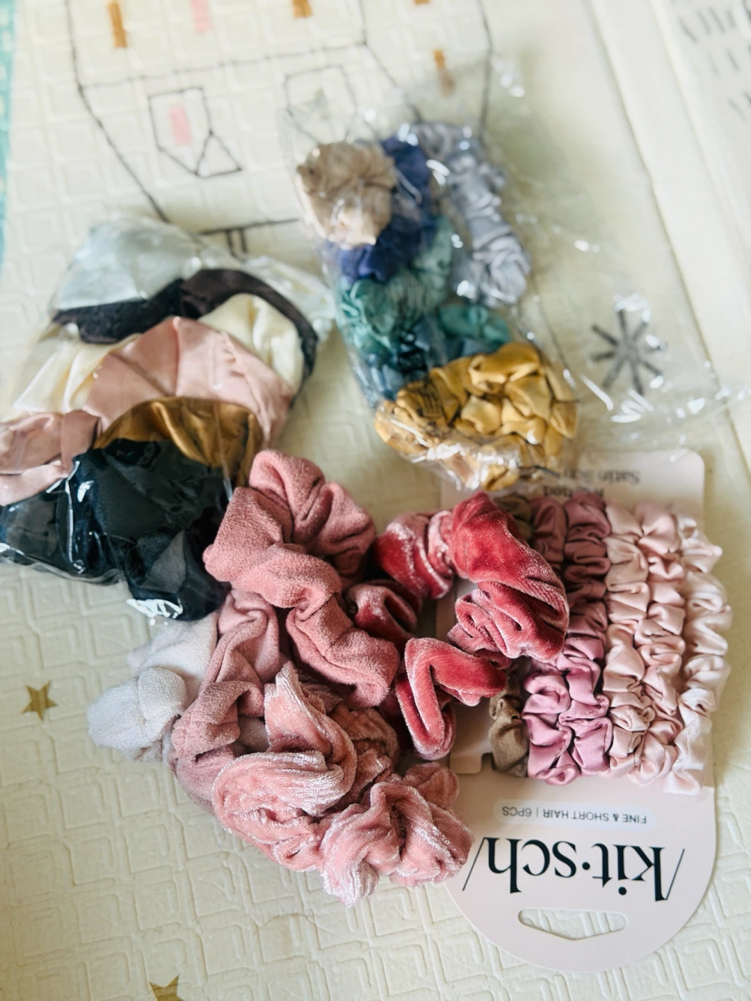 Kitsch Ruched Satin Scrunchies Set