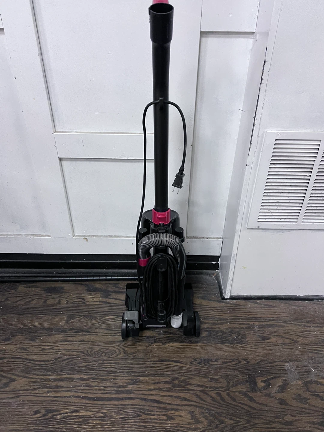 Bissell CleanView Compact Turbo Upright Vacuum - photo 3