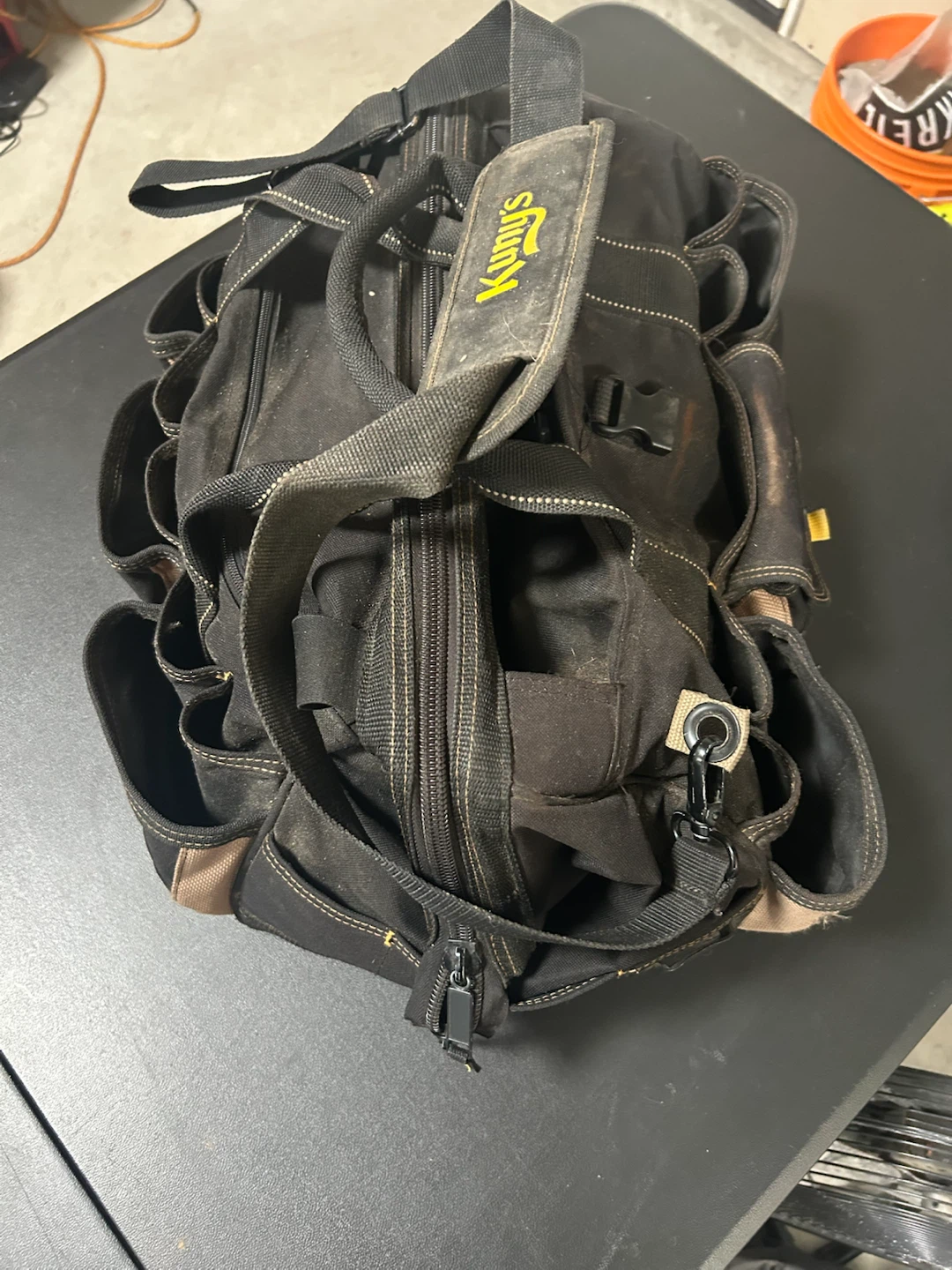 Kuny's Multi-Pocket Tool Bag - photo 3