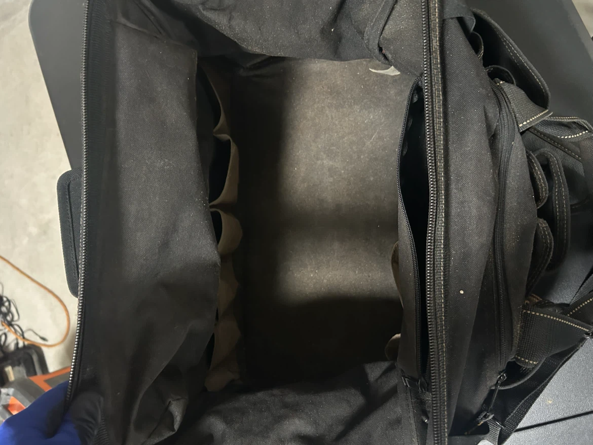 Kuny's Multi-Pocket Tool Bag - photo 5