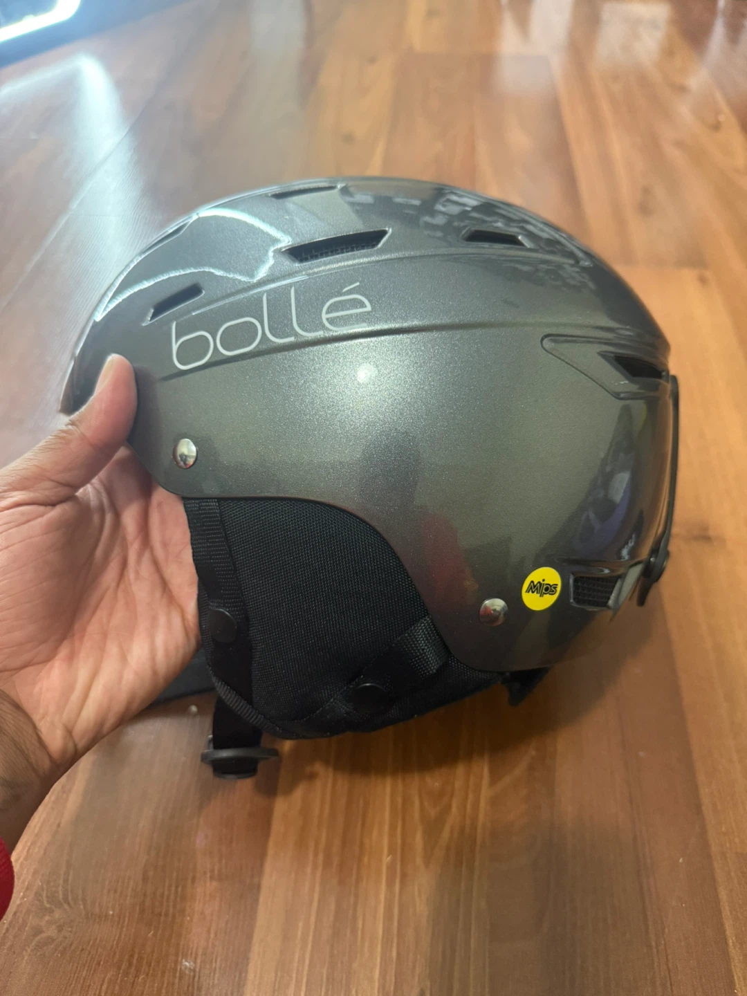 Bollé Junior Ski Helmet with MIPS and Goggles - photo 4