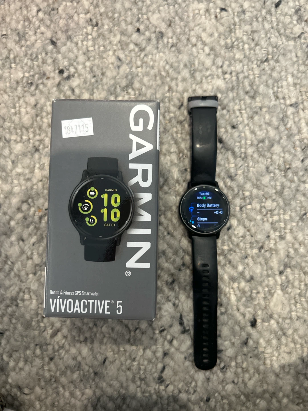 Garmin Vívosmart 5 Fitness Tracker - Black