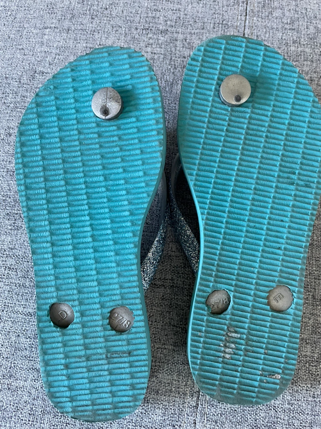 Havaianas Flip Flops - Kids Size 11/12C - photo 2