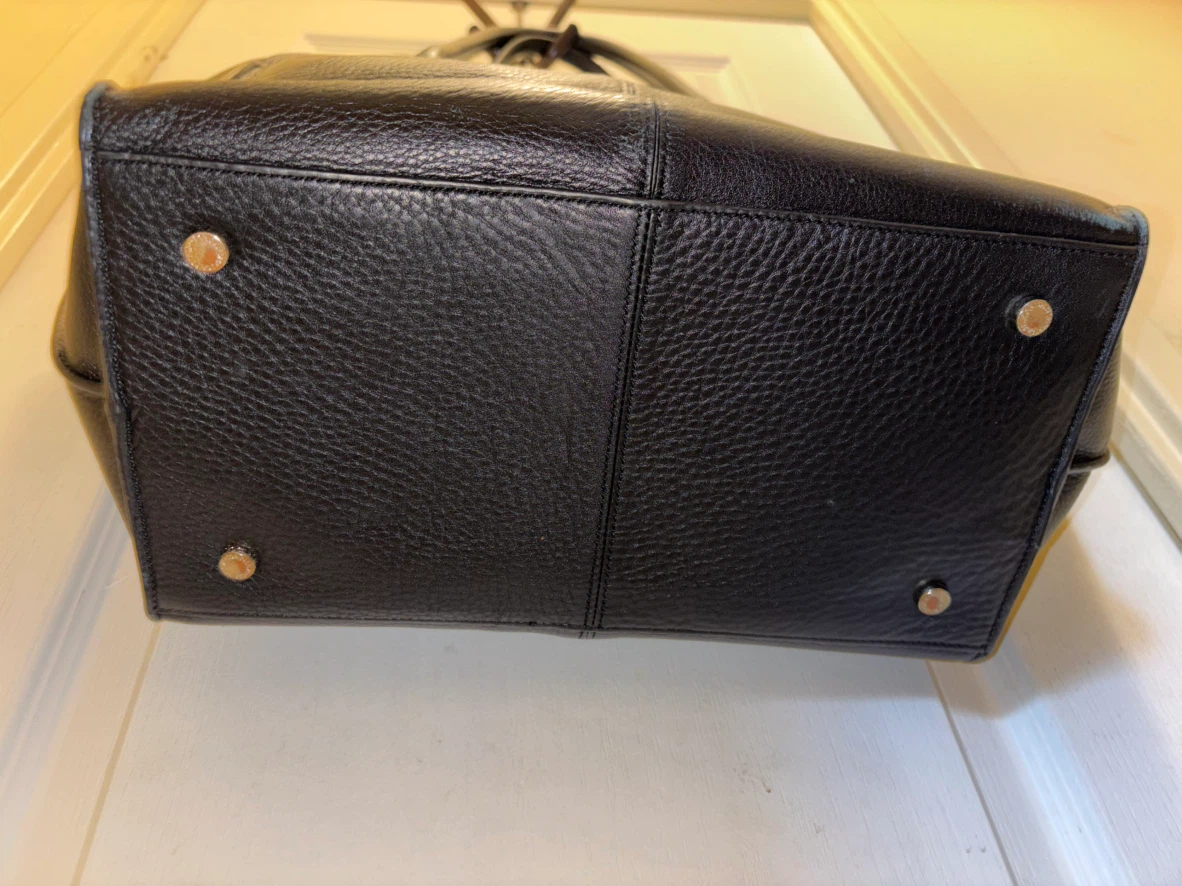 Danier Black Leather Tote Bag - photo 5