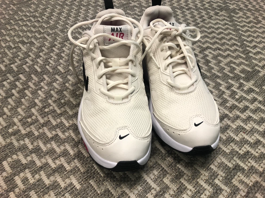 Nike Air Max Shoes White US Women size 9.5 or Men 8.5 - photo 2