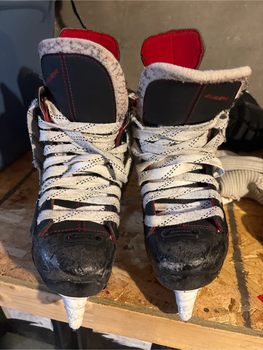 Used Skates(size 5 intermediate)