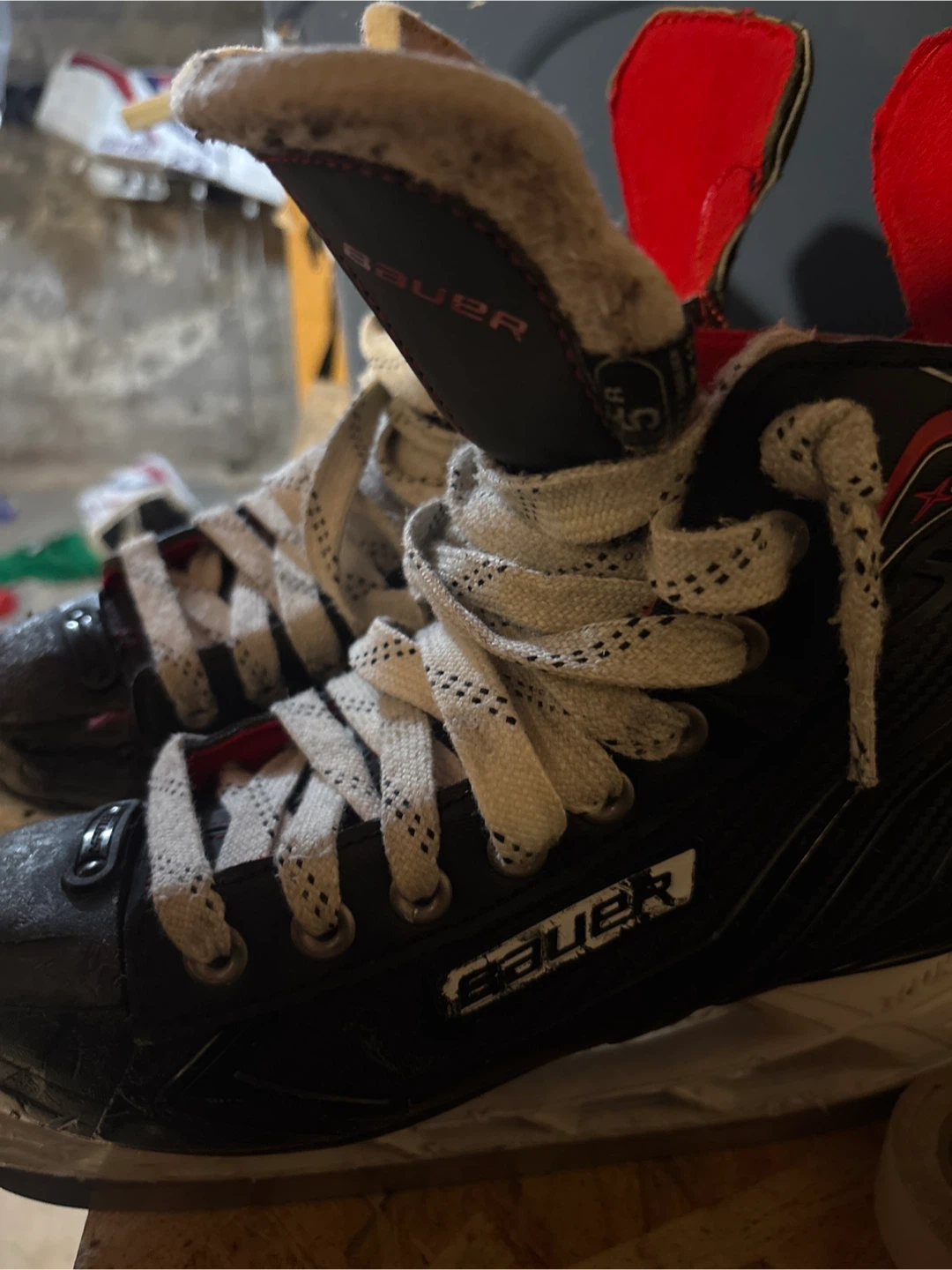 Used Skates(size 5 intermediate) - photo 2