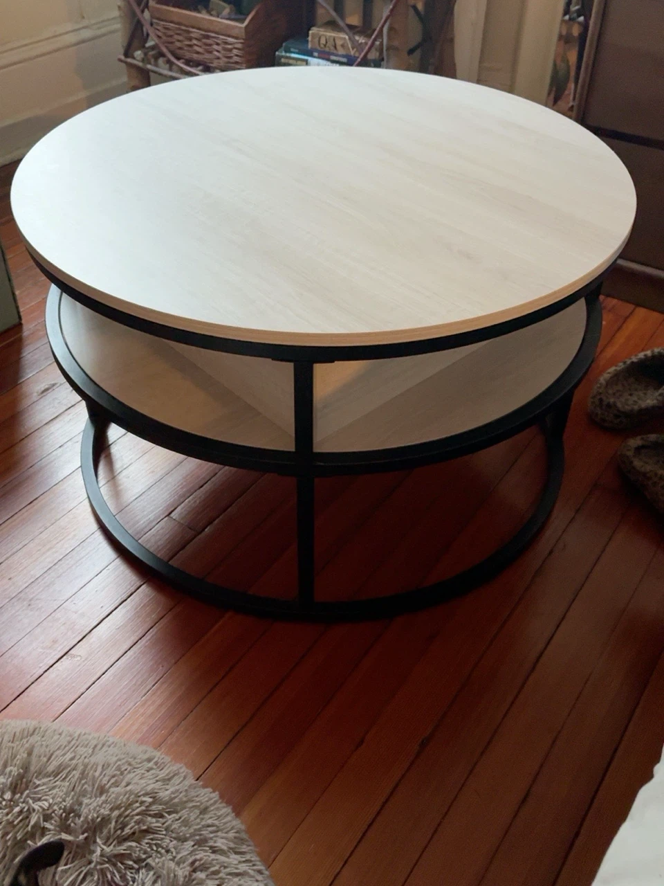 YITAHOME Round Lift-Top Coffee Table + Hidden Storage