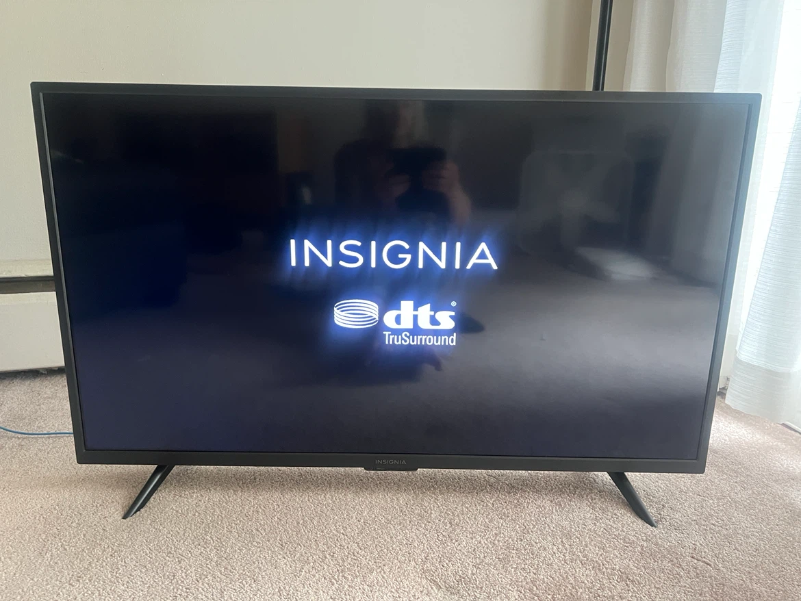 Insignia 40" FHD 1080p LED TV