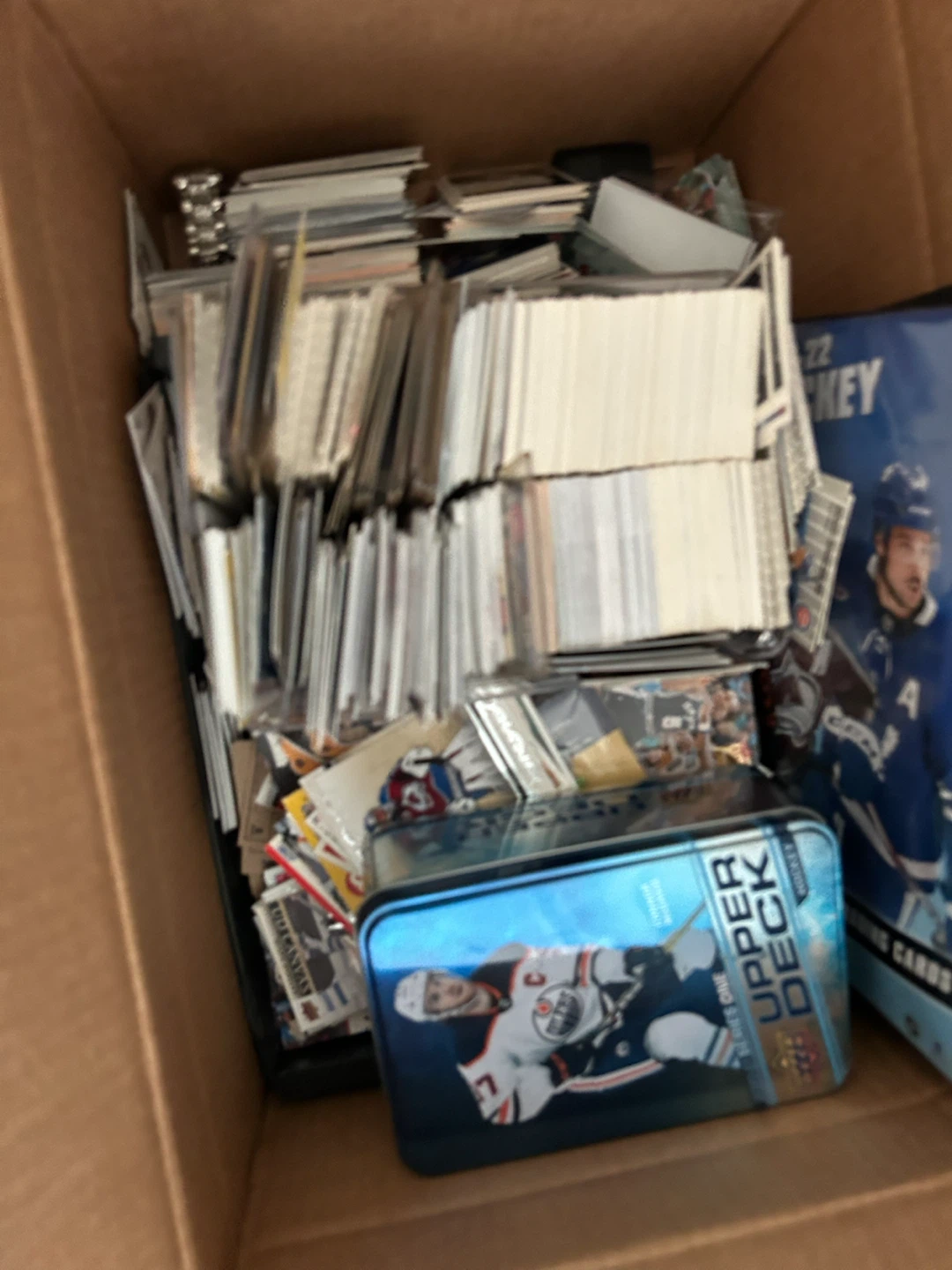 Huge collection of sports cards High end to Low End - photo 2