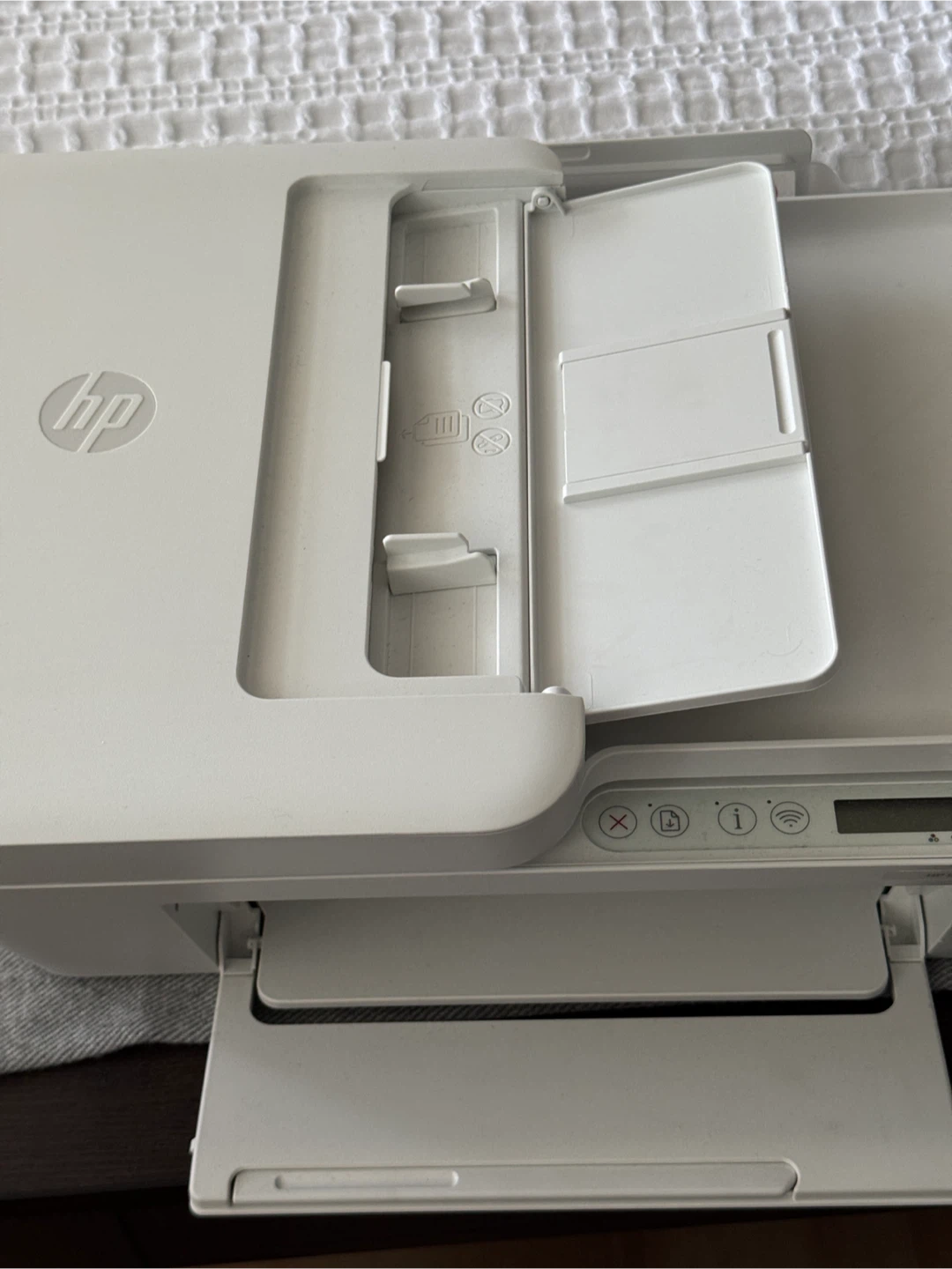 HP DeskJet 4152e All-in-One Printer - photo 4