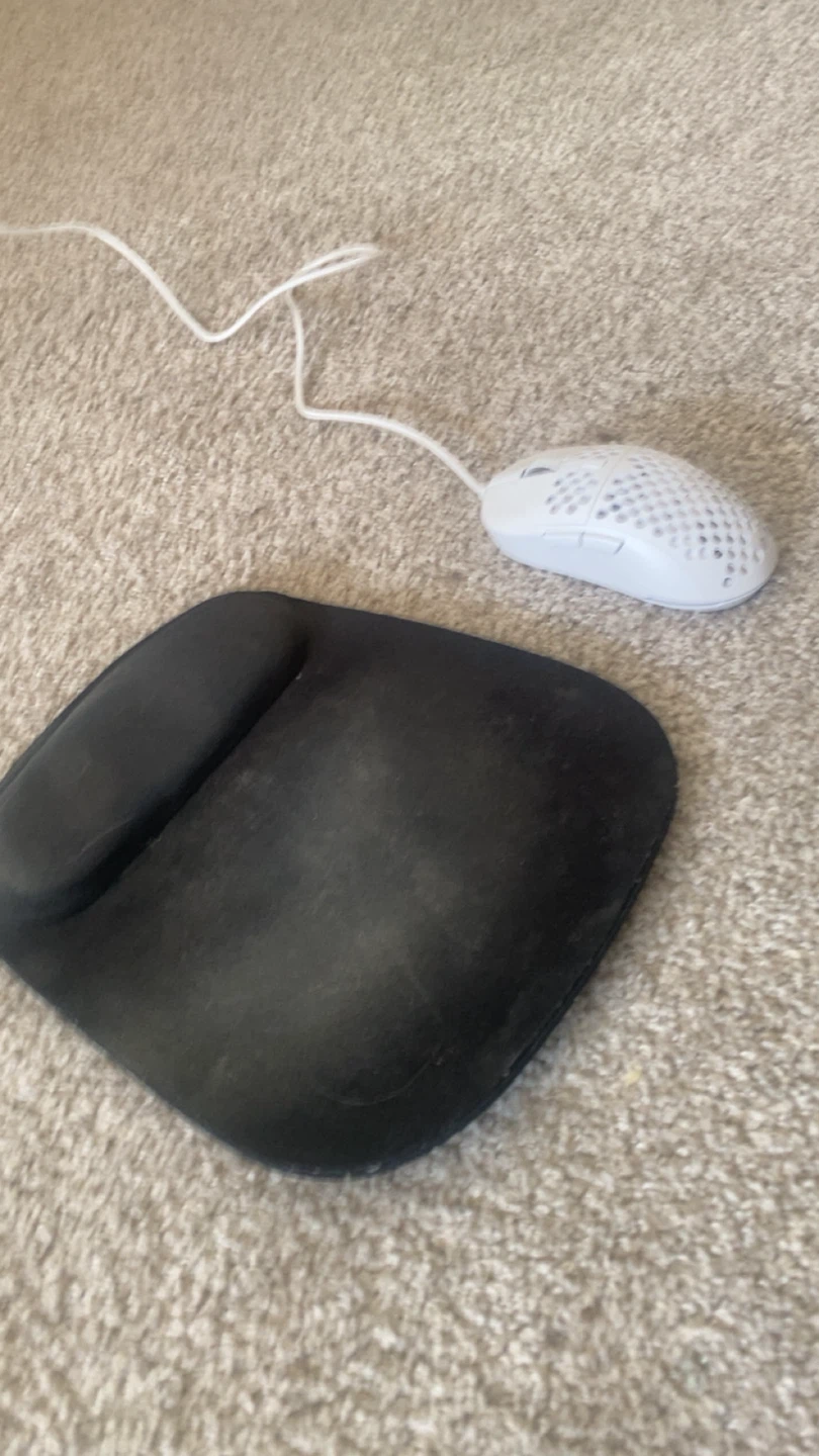 TMKB M1 SE gaming mouse and mousepad