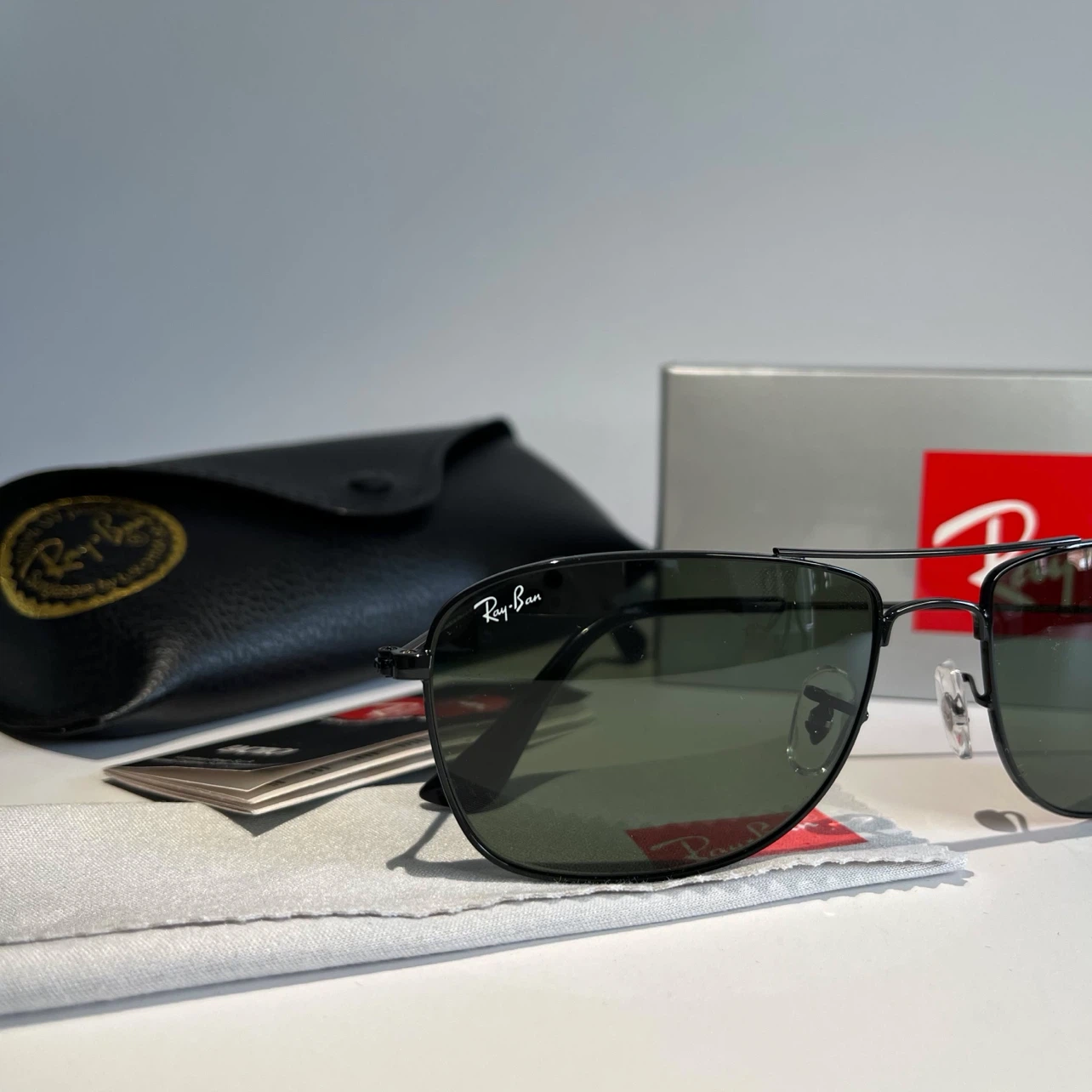 Ray-Ban Sunglasses - photo 4