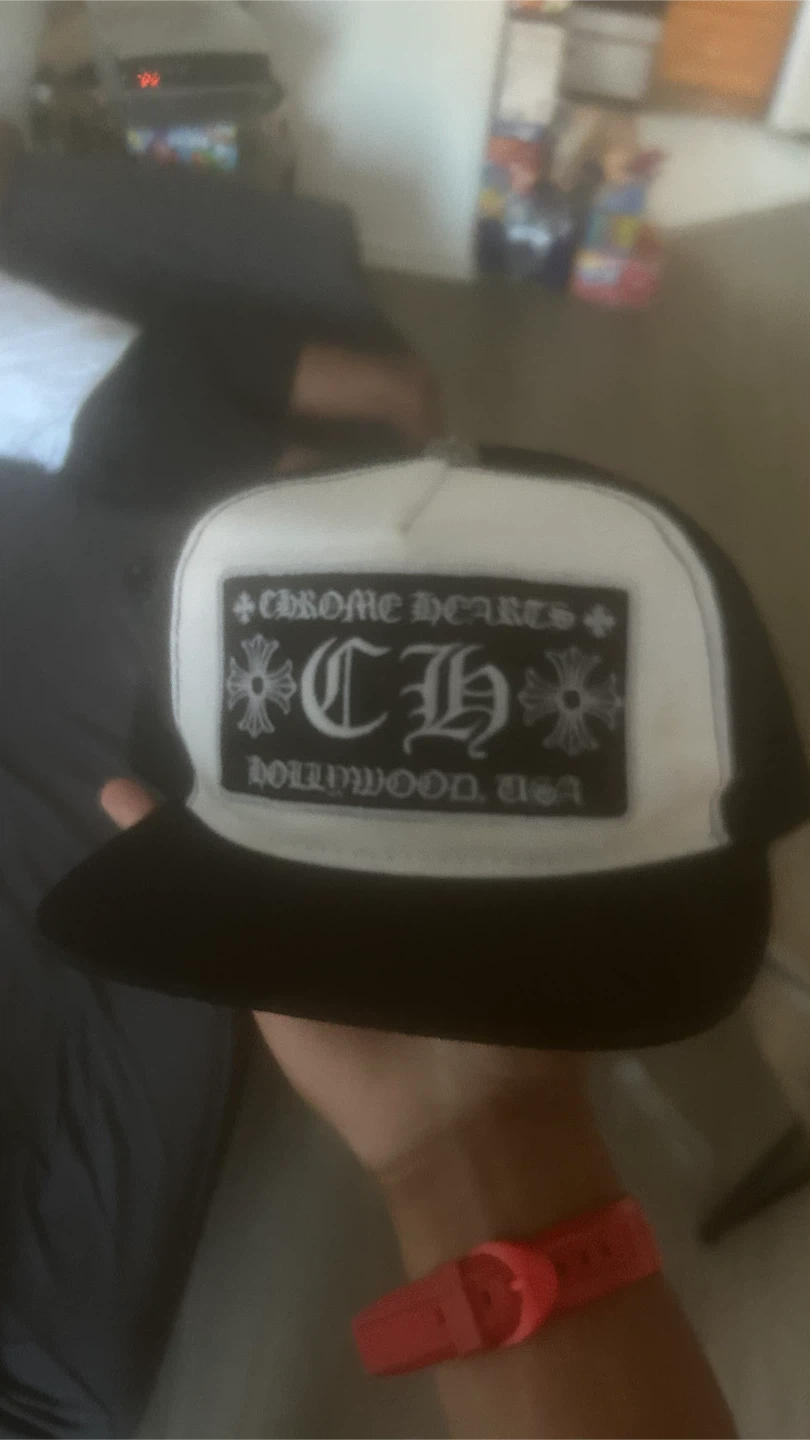 Chrome Hearts Trucker Hat - photo 2