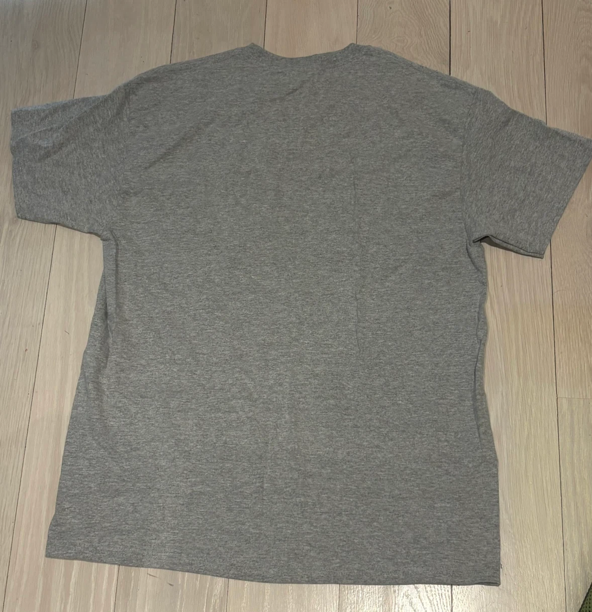 New Cornell University T-Shirt -Men’s L (Great Unisex Oversized) - photo 2