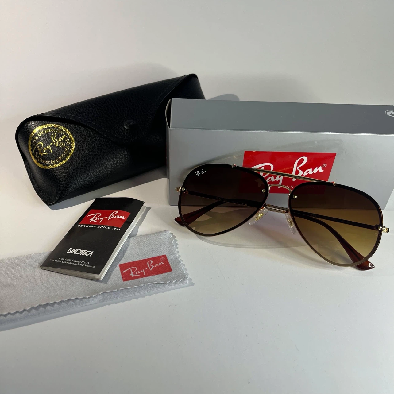 Ray-Ban Sunglasses Brown Gradient Lens Gold Frame