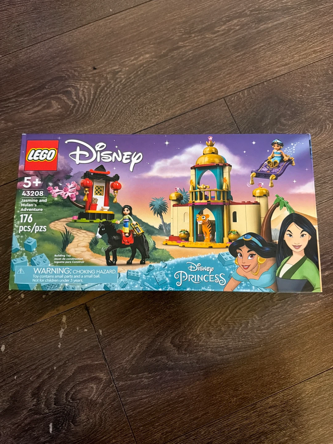 LEGO Disney Jasmine and Mulan's Adventure 43208