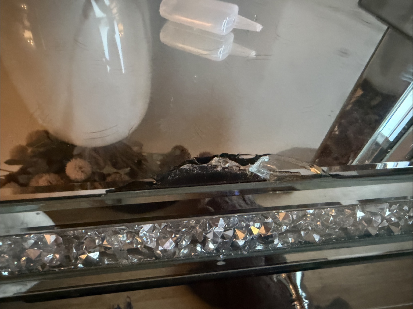 Glam Mirrored Dresser with Crystal Inlay - photo 2