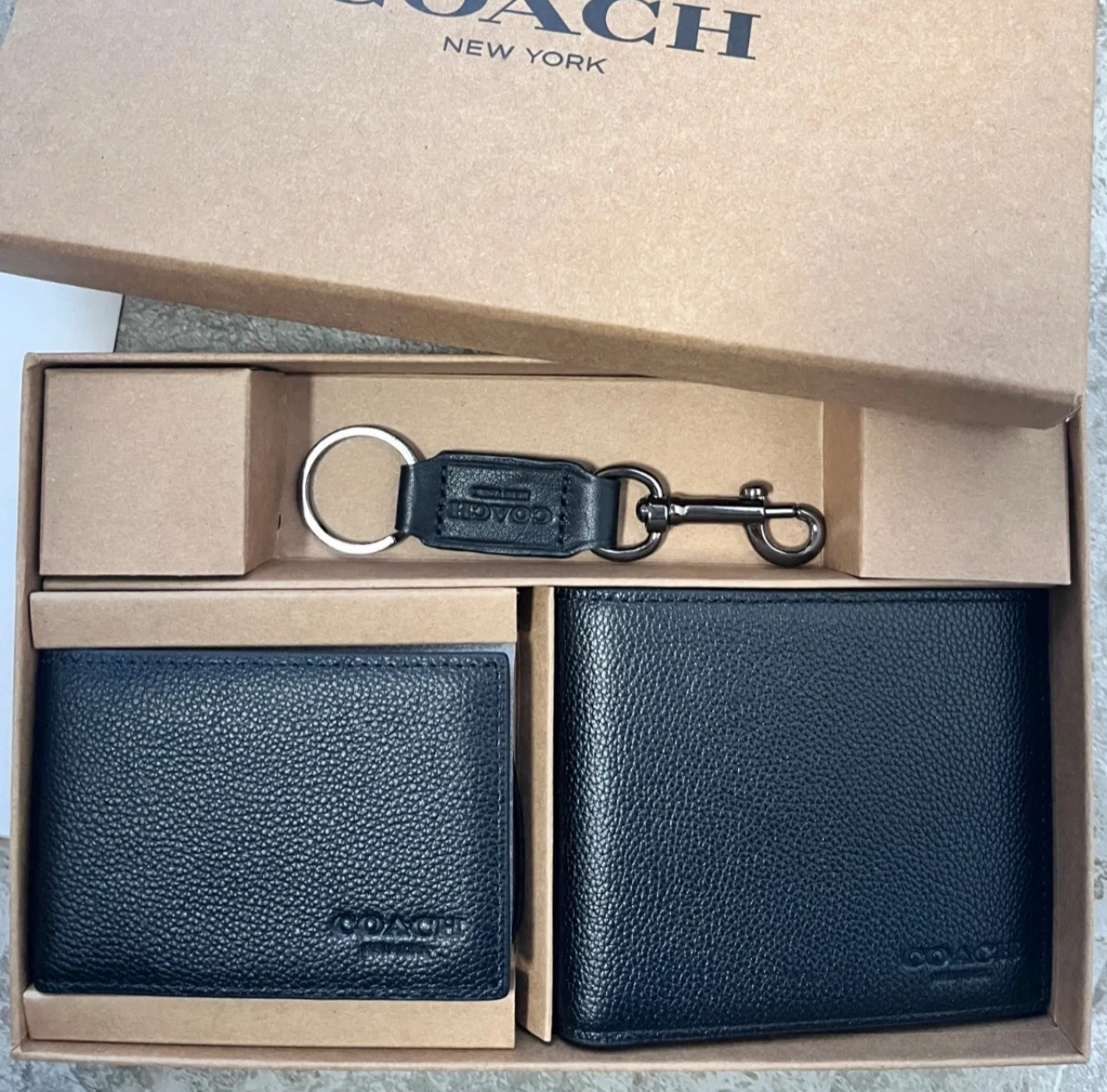 Coach Black Leather Bifold Wallet & Keychain Gift Set