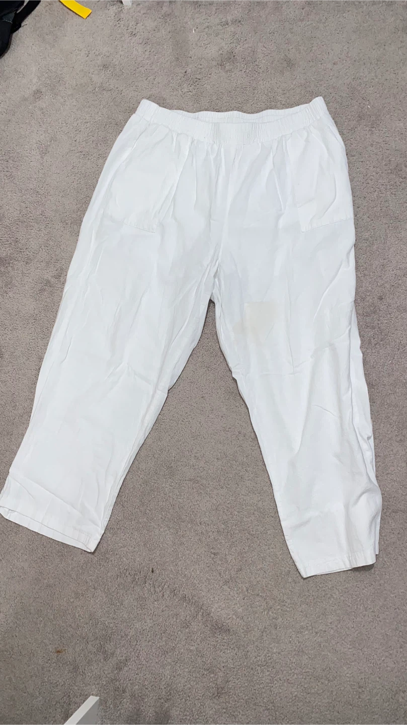 White Capris